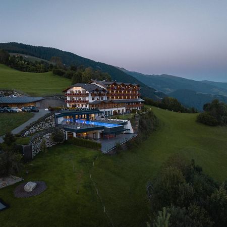 Panoramahotel Huberhof Maranza Extérieur photo