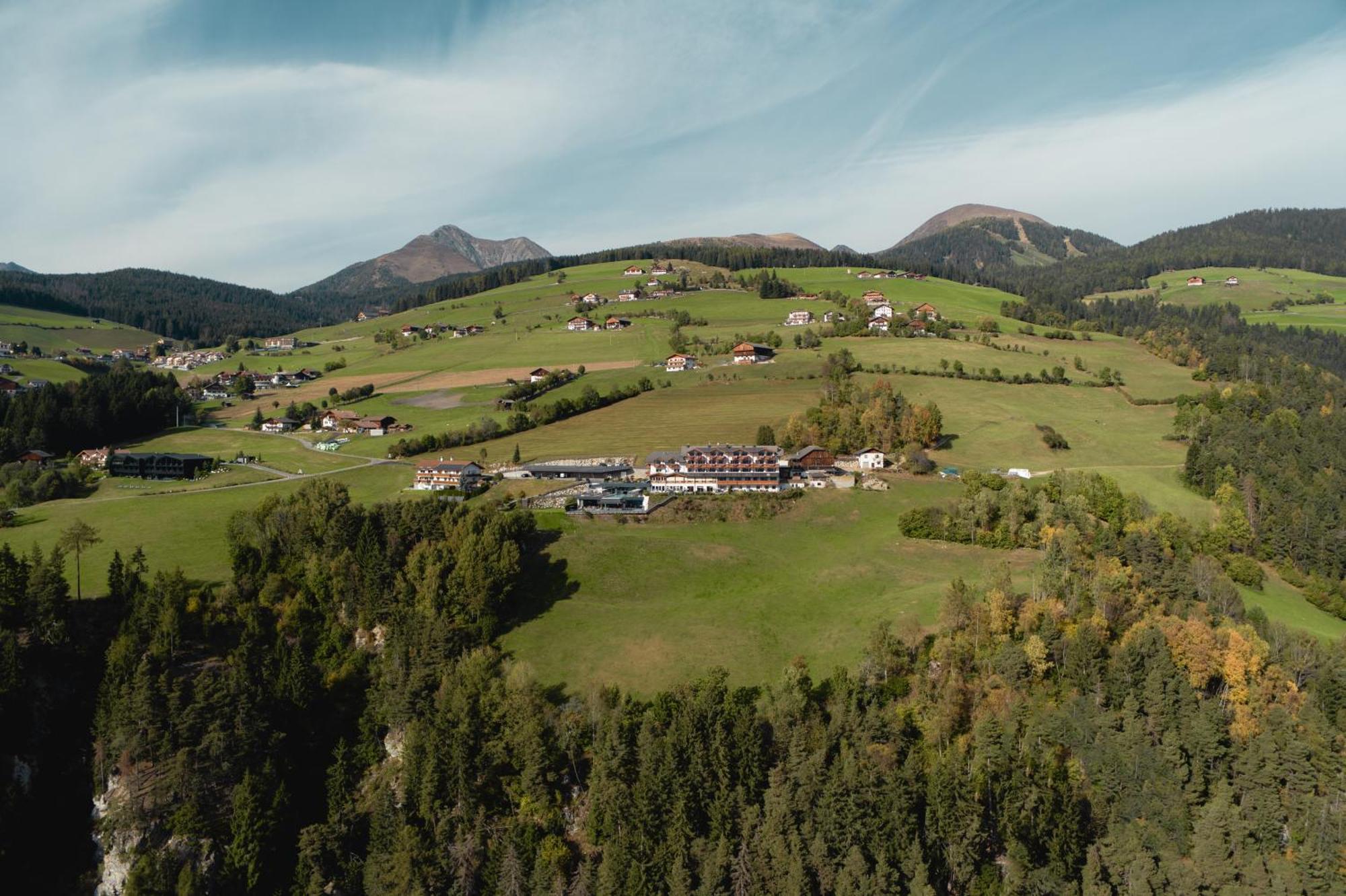 Panoramahotel Huberhof Maranza Extérieur photo